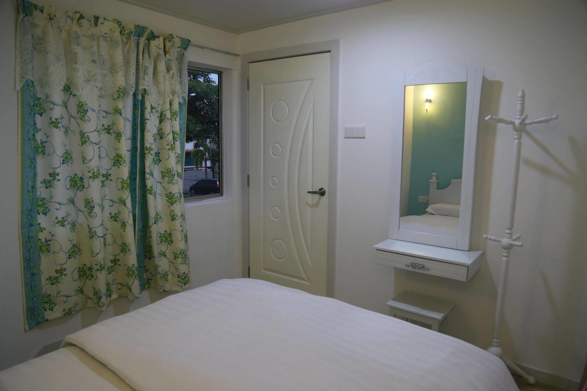 Thanks Hotel Parit Buntar Exteriér fotografie