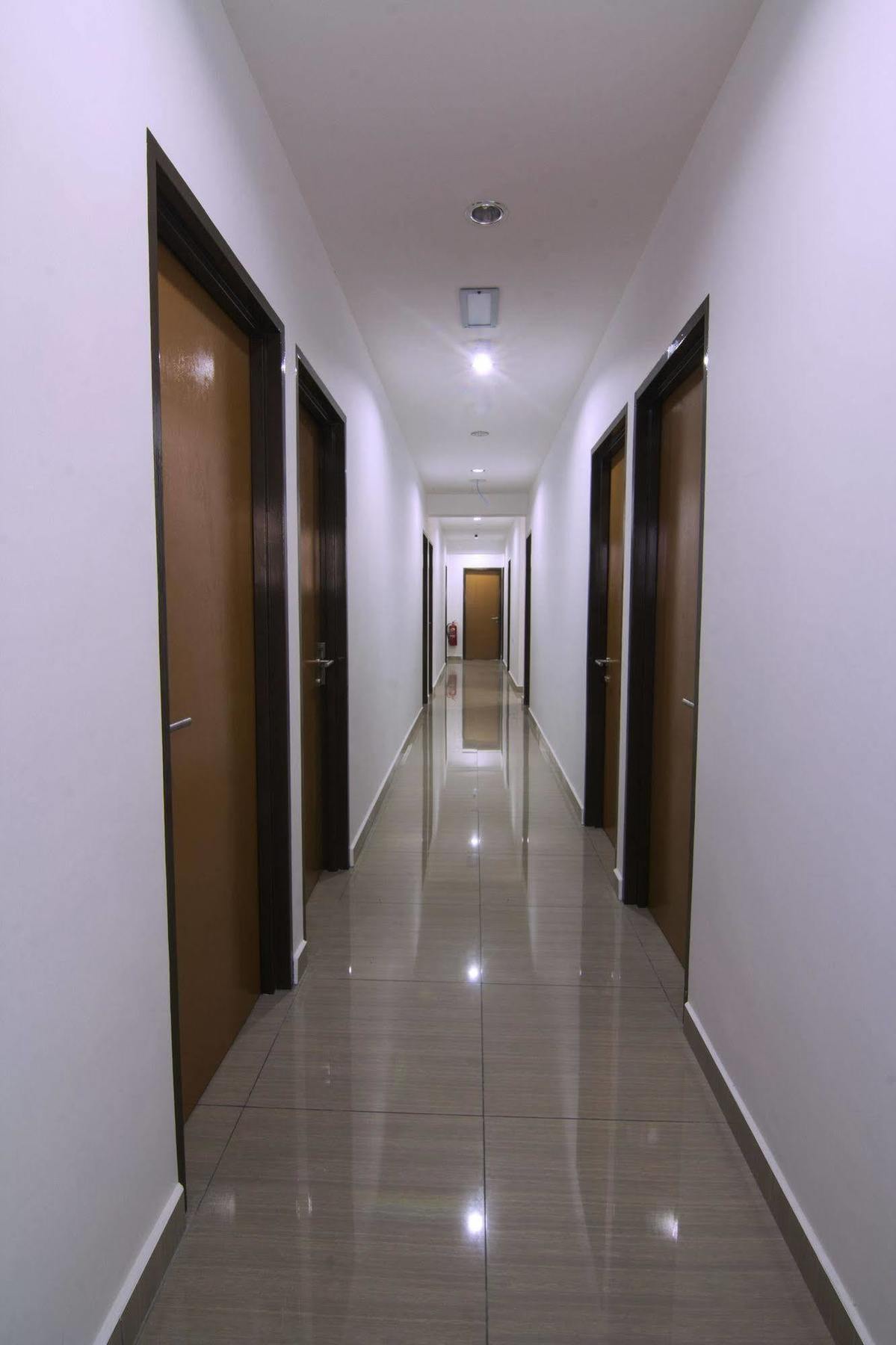 Thanks Hotel Parit Buntar Exteriér fotografie